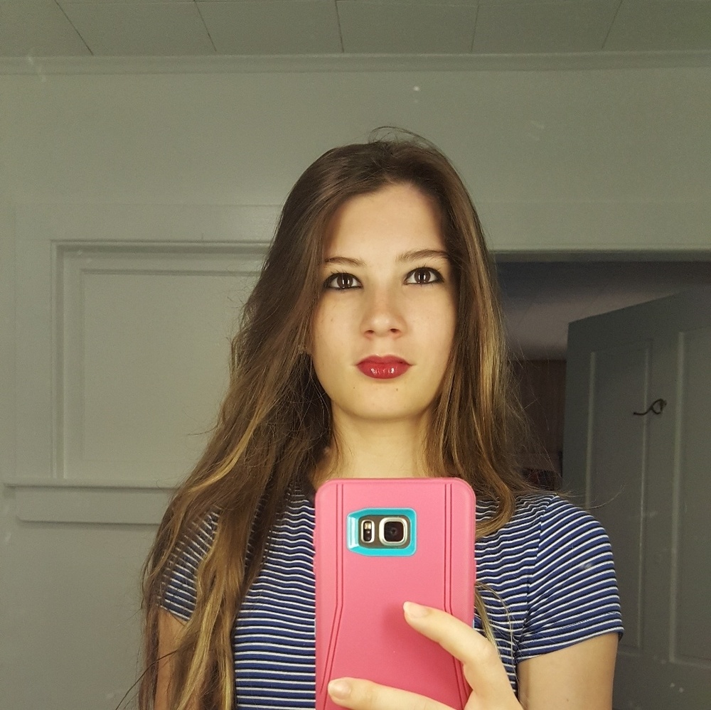 Meet your Posher, Paigee